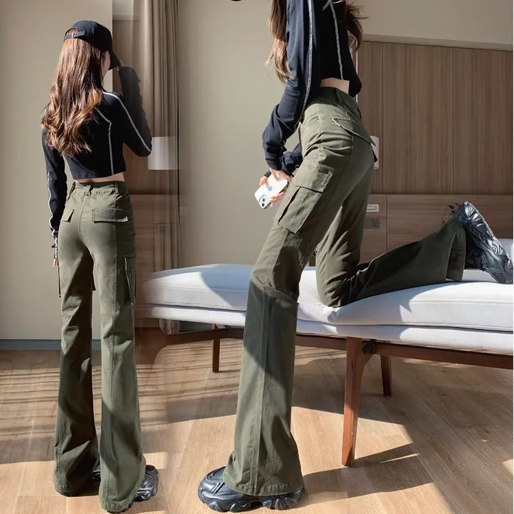 军绿色微喇美式工装裤女2025秋季小个子时尚显瘦高腰休闲喇叭裤子