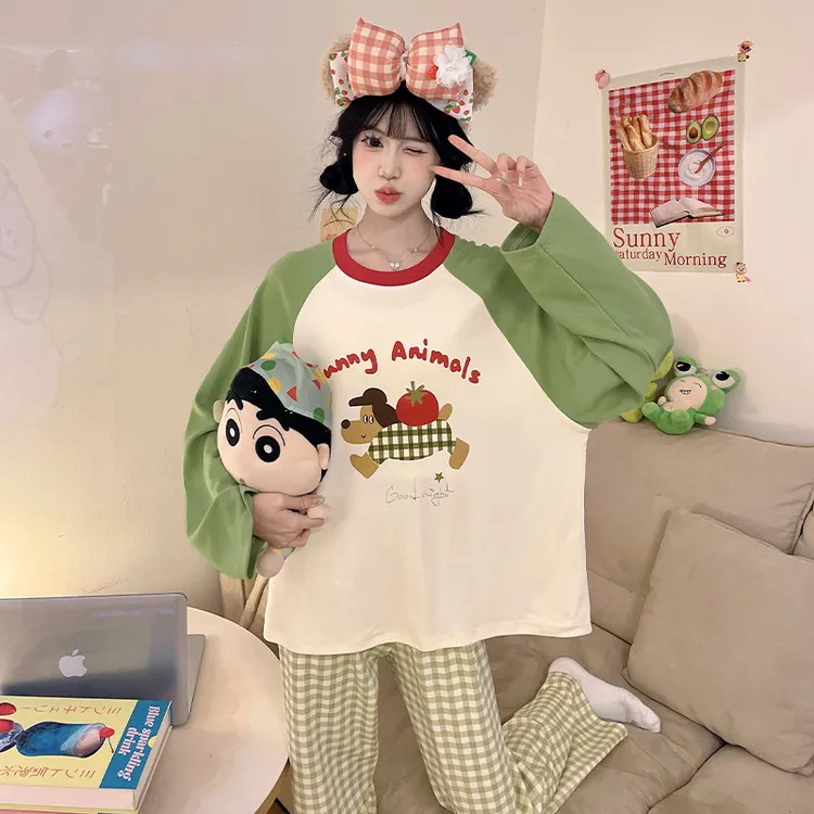 芯语婷春秋季新款绿色插肩腊肠狗女睡衣长袖简约甜美家居服可外穿