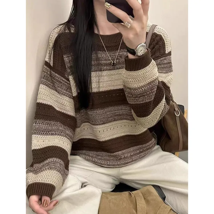 圆领条纹针织衫女长袖秋装新款时尚洋气宽松慵懒风上衣复古套头
