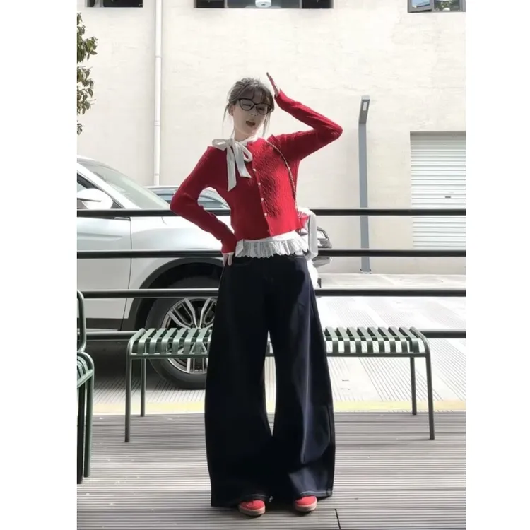 2025春季薄款假两件针织红色高级感新款上衣显瘦时尚百搭牛仔裤子