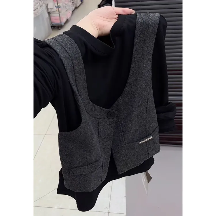 今年流行穿搭2025秋冬新款温柔风拼色拼接假两件显瘦百搭针织上衣