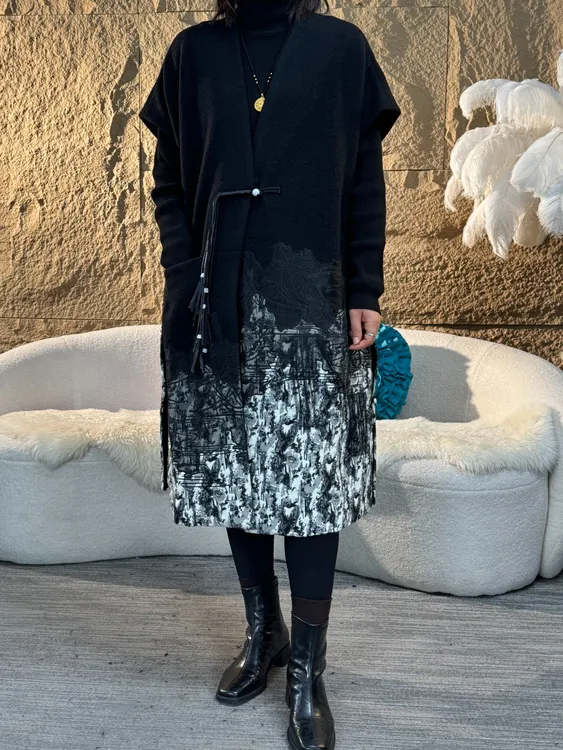 朱总服饰MLQ0010新款时尚大衣