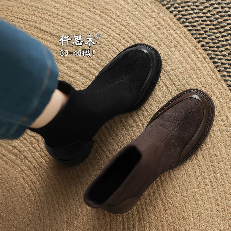 高跟短靴女款小个子大码女鞋41到43胖脚宽肥40棕色靴子粗跟圆头42