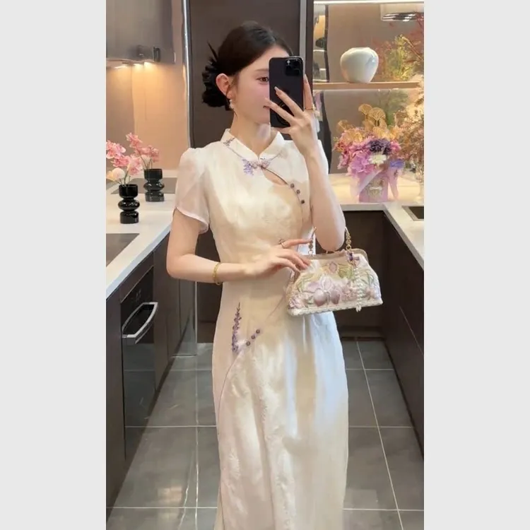 新中式女装米色花卉盘扣短袖裙子女夏重要场合漂亮独特绝美连衣裙