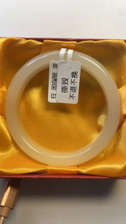 新疆和田山料青白石手工制作品