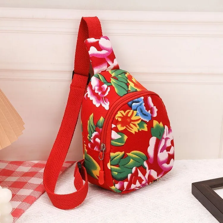 东北大花儿童胸包男女过年喜庆胸包小男孩外出配饰单肩斜挎包J489