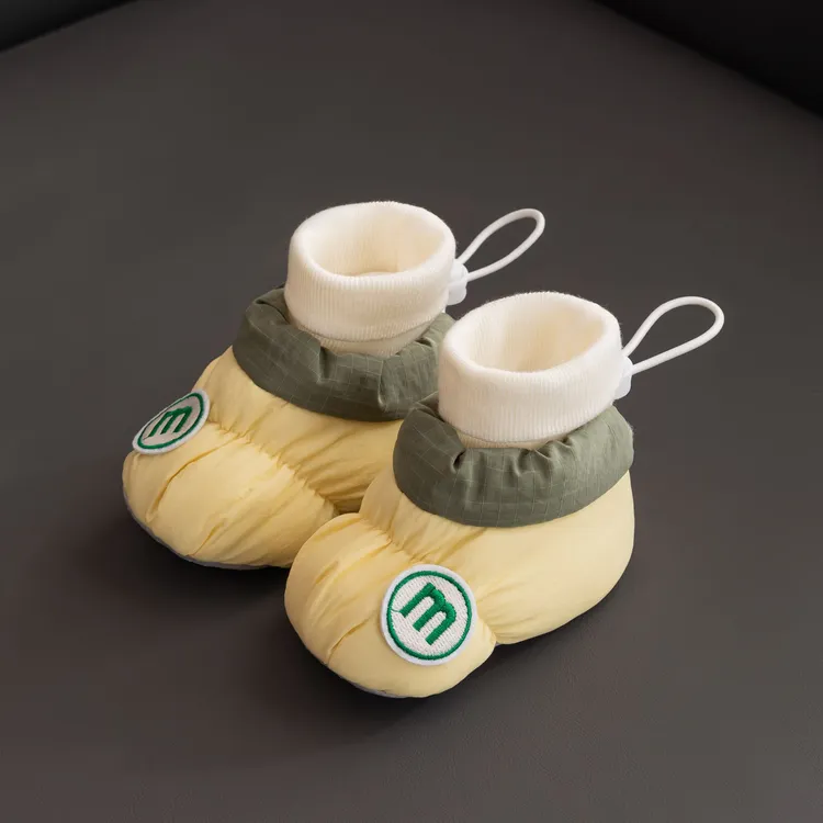 冬季婴儿棉鞋软底男女宝宝鞋袜保暖加厚加绒鞋子0-1岁12月