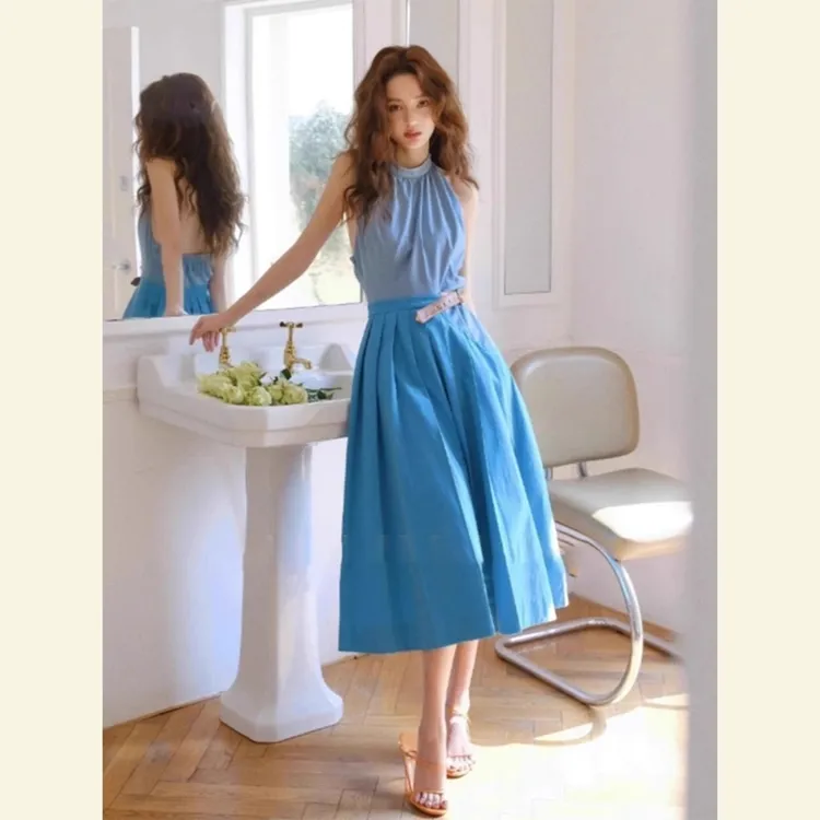 2025夏法式miu里miu气穿搭轻奢高级感气质小香风蓝色拼接连衣裙