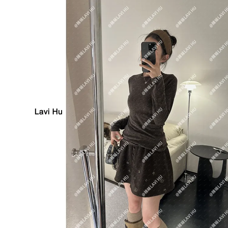 LAVI HU【旷野里的星】韩系百搭软糯亮片打底衫80100