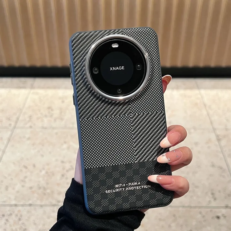 碳纤维纹品格磁吸充电适用华为mate60pro手机壳新款mate70pro保护
