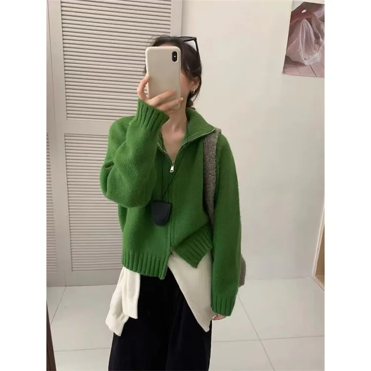 2025慵懒风毛衣外套女秋冬新款韩系简约宽松立领拉链针织开衫上衣