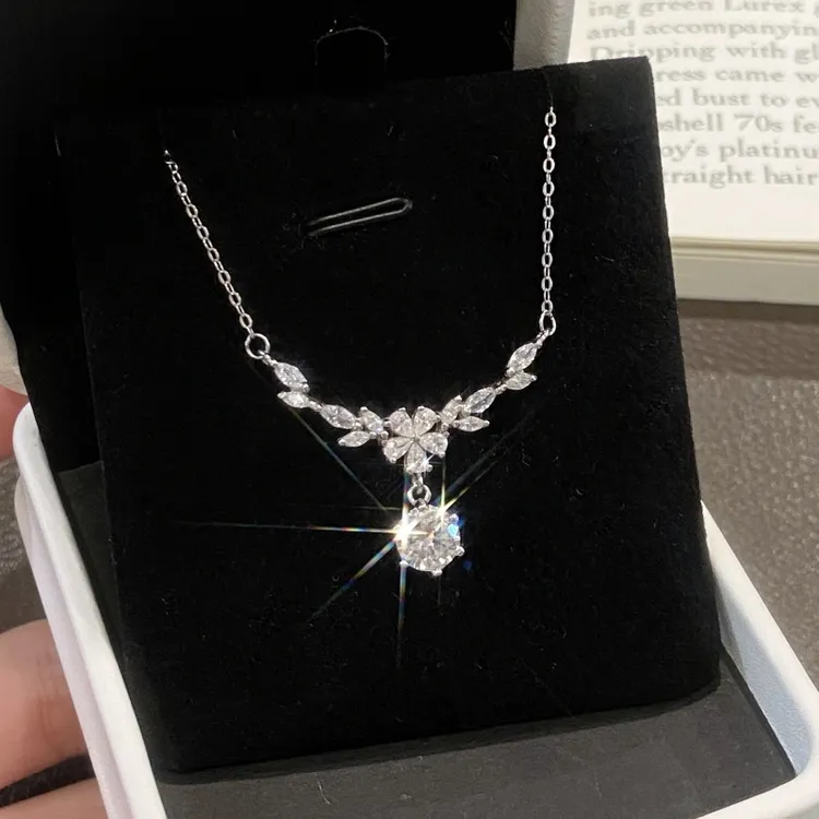 坠链均足银 999纯银繁花项链女小众设计轻奢高级感送闺蜜生日礼物