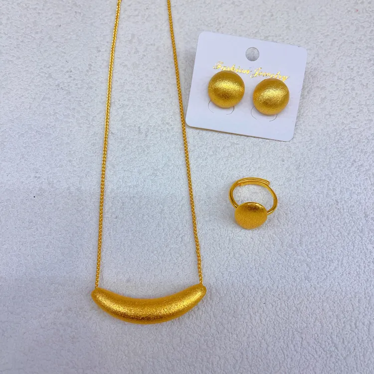 铜合金项链 2161新款三件套首饰耳环项链戒指爆款白搭时尚金色铜