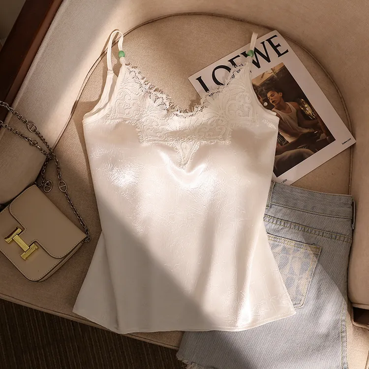 法式蕾丝拼接缎面吊带背心女夏内搭性感小衫修身显瘦短款抹胸上衣