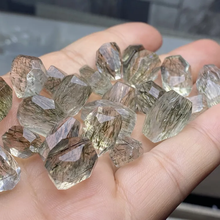 保真天然绿发晶随形手串手链散珠子项链绿兔毛色diy配件配饰切面