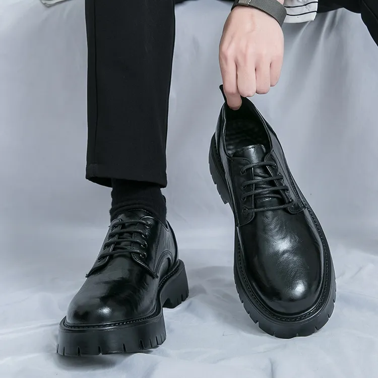 皮鞋男款2025新款商务正装休闲高级感英伦软底黑色男士结婚新郎鞋