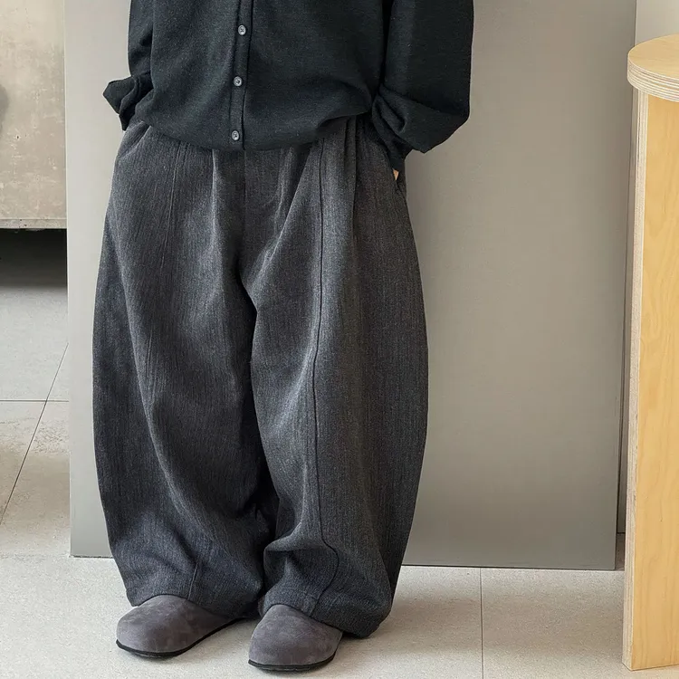 男童裤子春秋季2025新款儿童休闲百搭西裤男孩帅气宽松垂感直筒裤