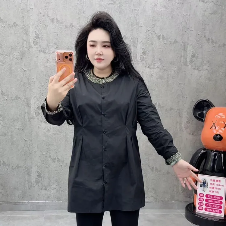 时尚钉珠拼接长袖衬衫显瘦减龄百搭上衣