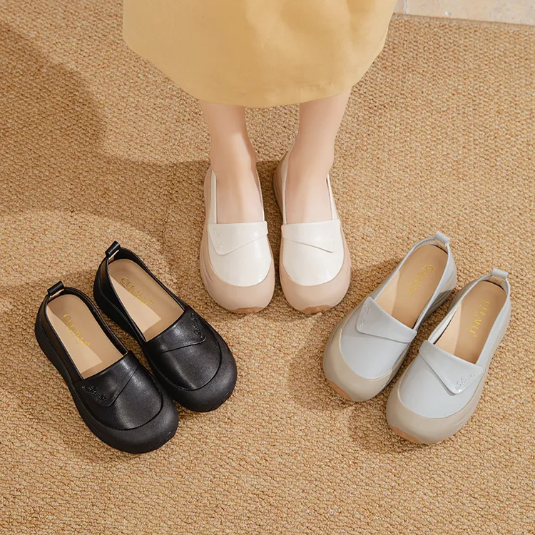 25520春秋舒适百搭单鞋软底软面平底浅口复古休闲风圆头妈妈鞋