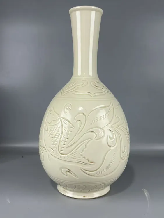 手工制作陶瓷摆件花纹浮雕雕刻工艺品