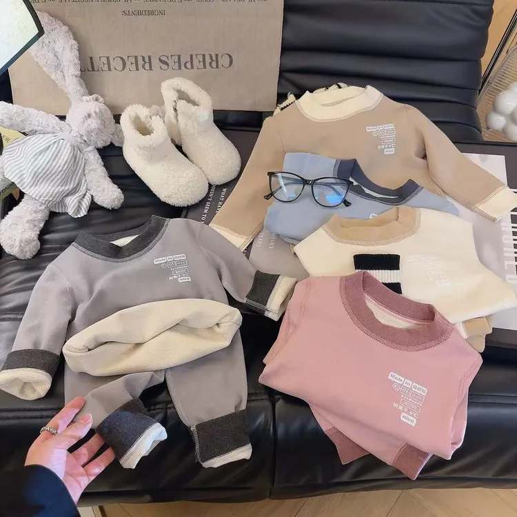 秋冬儿童无骨保暖内衣套装宝宝羊毛蚕丝秋衣秋裤男女童德绒家居服