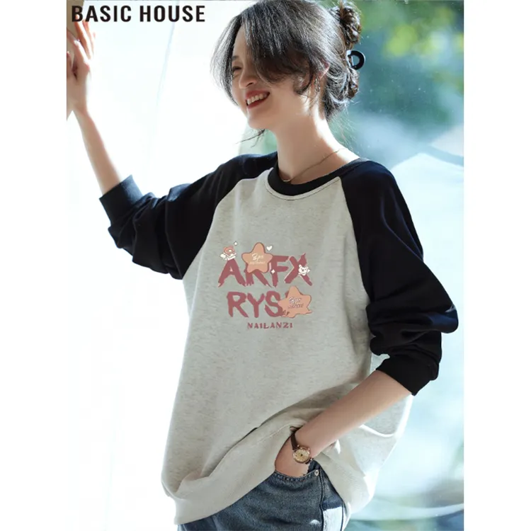 Basic House/百家好撞色拼接圆领中长款插肩袖卫衣女2025秋季新款