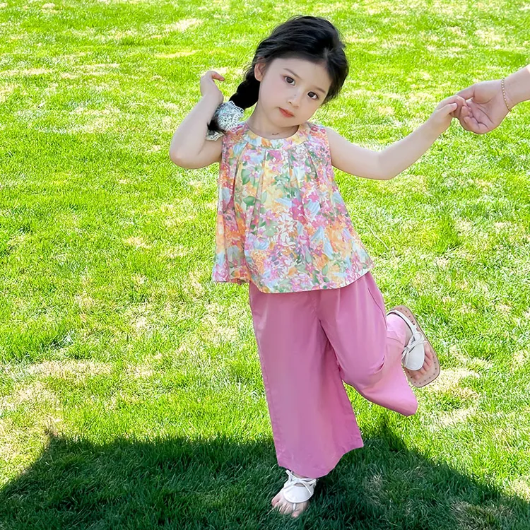 女童碎花无袖套装洋气儿童夏季新款女宝宝阔腿裤两件套小女孩时髦