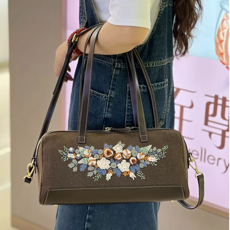 指间非遗鲁绣diy手工刺绣浮瑛包包材料包立体绣花尺寸约32*13*15