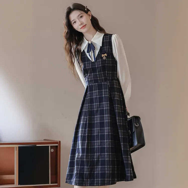 2025春季成人礼女孩礼服高中生初中学生主持人演讲合唱朗诵演出服