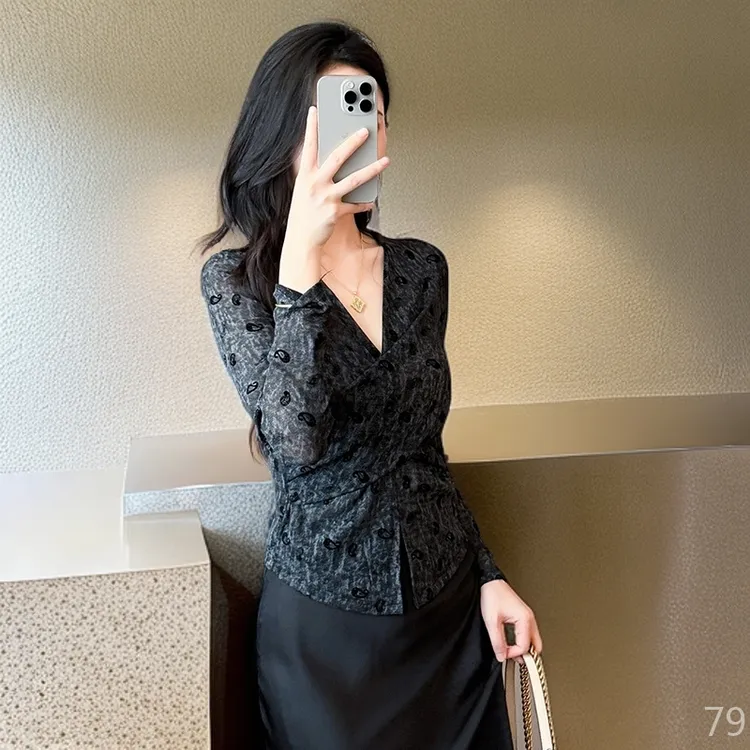 薄款爆款阔太太时髦女装洋气衣服高级感网纱打底衫遮肚t恤新款潮