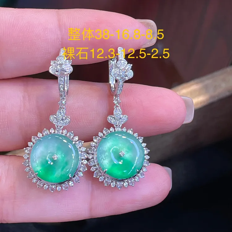 天然翡翠缅A冰种飘绿平安扣耳环18K金，供应链下单咨询货品在否？