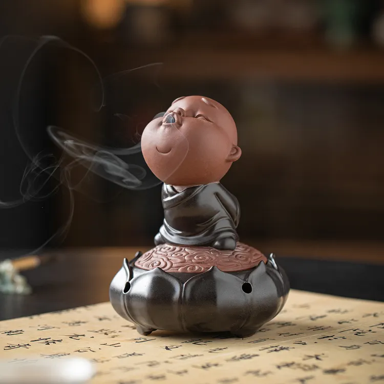 达人专属禅意小和尚陶瓷莲花盘香炉家用沉檀香炉茶室可爱小沙弥香薰炉摆件