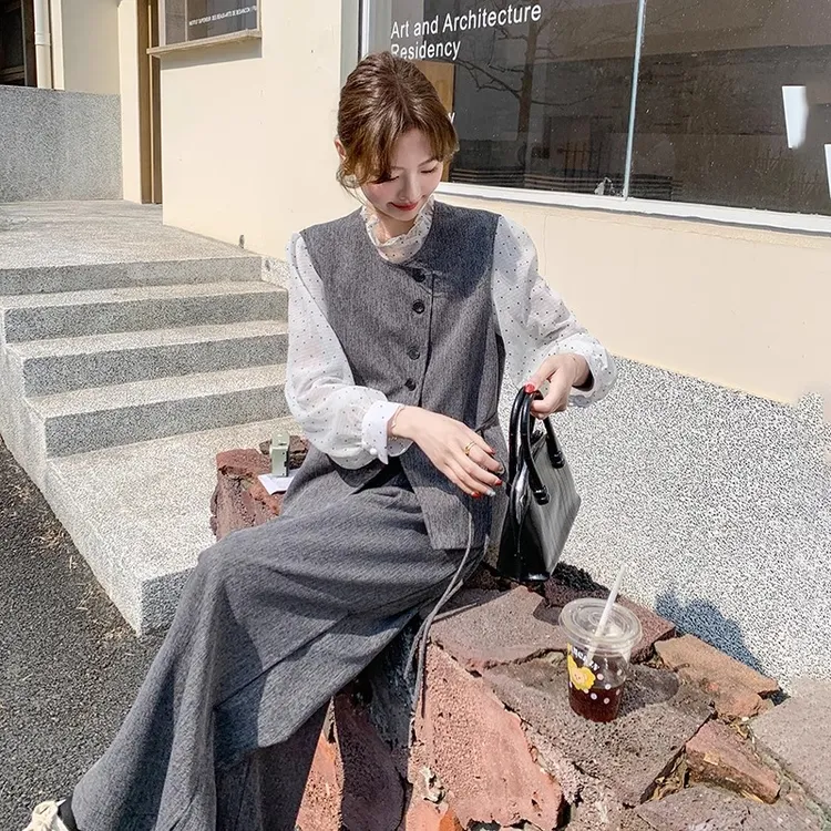 初春穿搭一整套大码胖mm小香风高级轻熟气质衬衫马甲阔腿裤三件套