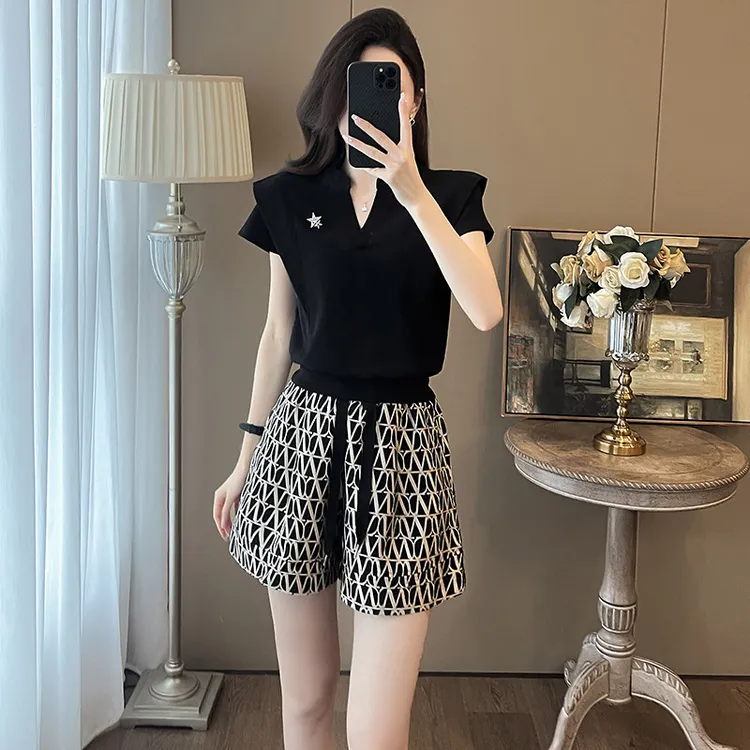 时髦休闲运动套装女夏季新款网红炸街小个子短袖短裤两件套潮