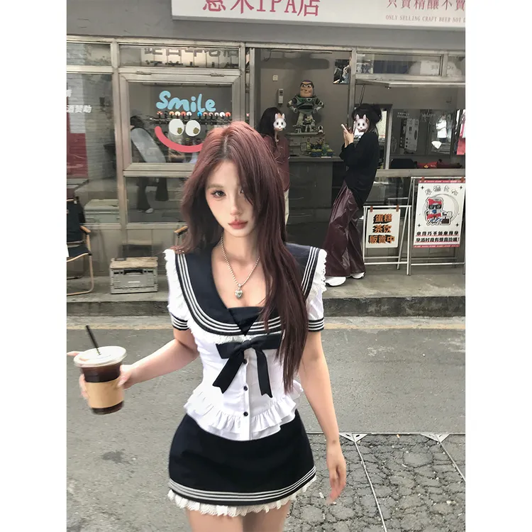 Mejiu蜜九【达人专属】海军领套装百搭上衣女春夏季辣妹显瘦学院风