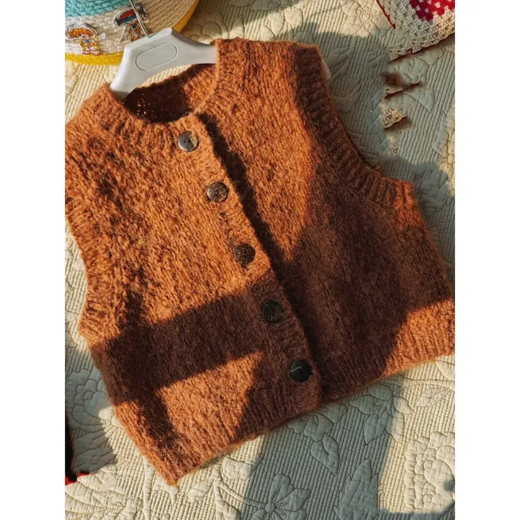 强货！巨好穿了！叠穿！高级感马甲女针织衫系扣圆领背心百搭上衣