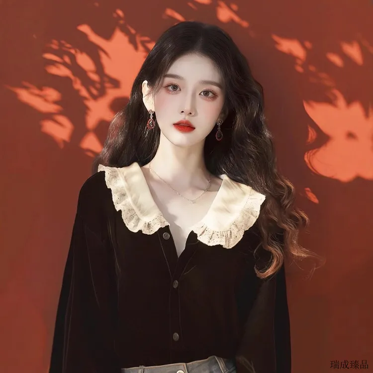 玖2025春季新款女装时尚减龄法式赫本风黑色丝绒长袖独特绝美小上