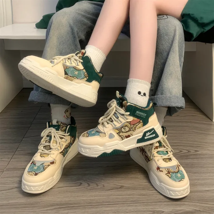 回力高筒情侣板鞋2025秋季新款小众原创运动鞋子女ins潮休闲女鞋