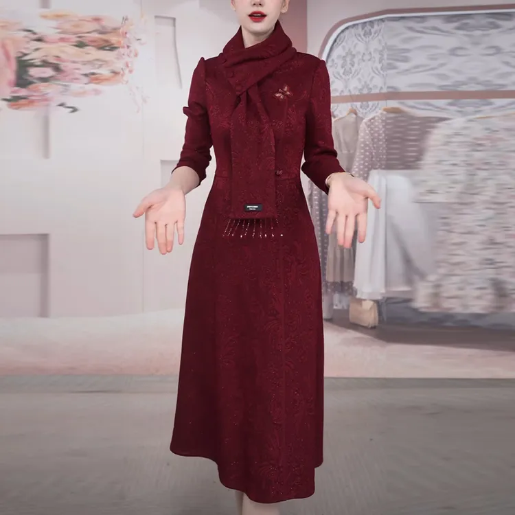 中式国风加绒连衣裙2025秋冬新款喜妈妈优雅显瘦减龄中长裙配围巾