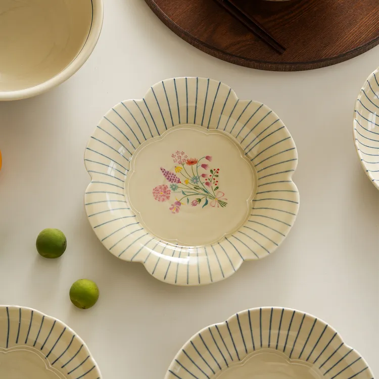 肆月瑞和法式陶瓷米饭碗家用2025新款高颜值碗具漂亮的小碗釉下彩