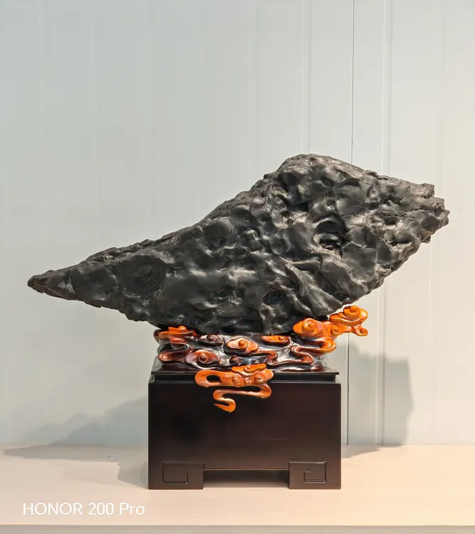 奇石天然原石广西来宾黑珍珠水冲石精美家居中老年家居办公室摆件