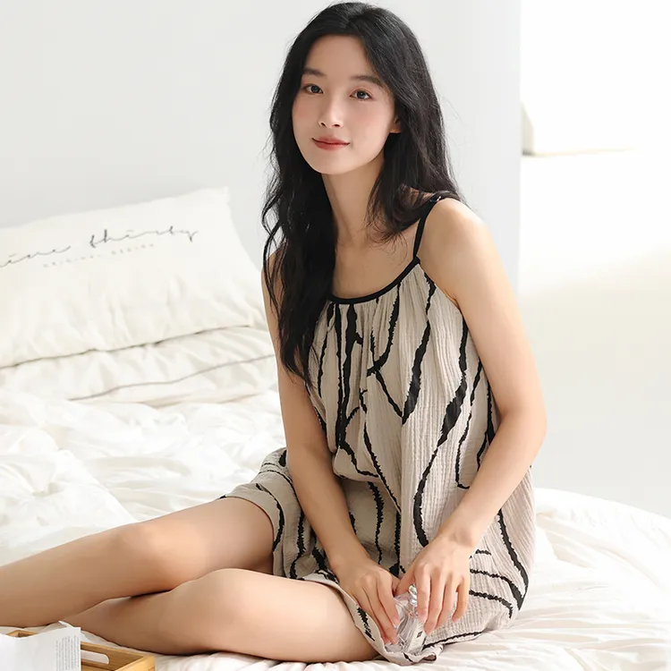 2025新款简约纯欲女士性感纯棉纱布无袖吊带短裤夏季带胸垫家居服