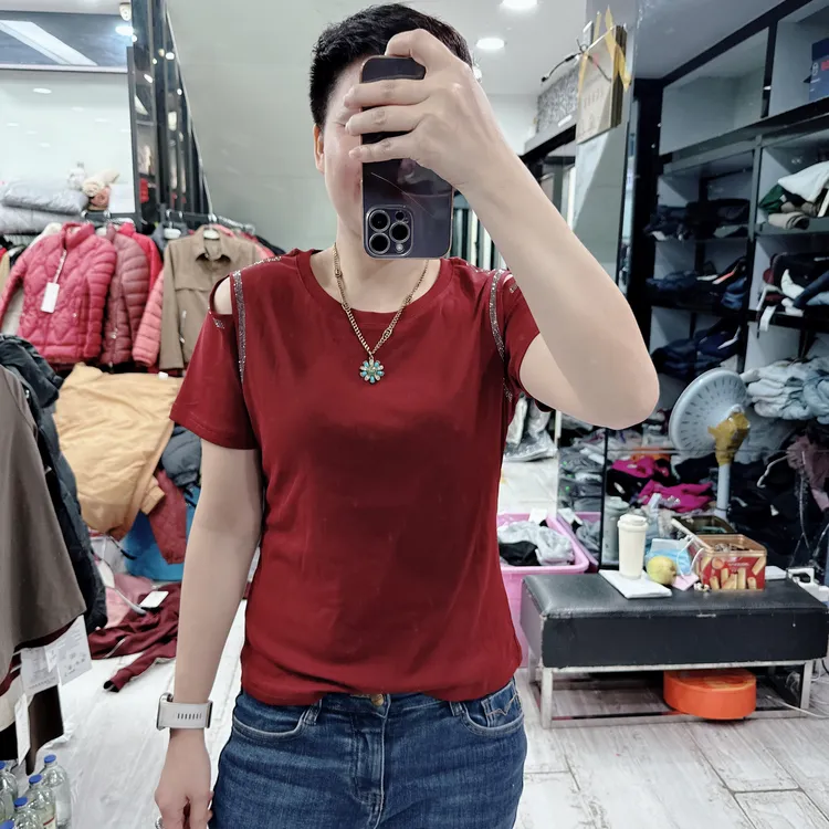 春夏时尚露肩烫钻新款4色舒适棉百搭上衣9871品