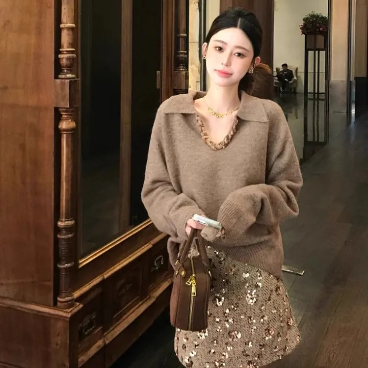 法式水钻亮片v领毛衣女秋宽松设计感针织上衣小香风包臀短裙套装