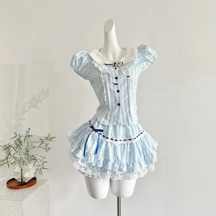 新款蓝色可爱学院风套装显瘦气质条纹上衣+蛋糕裙两件套裙子女装