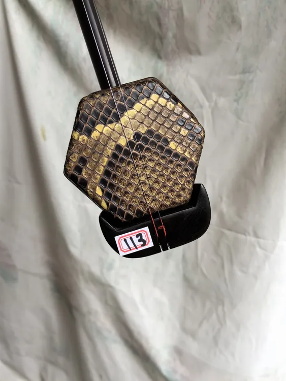 整筒特殊皮老红木二胡