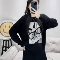 【店夫人定制】2025早秋新品 时尚卡通提花宽松显瘦圆领针织长袖