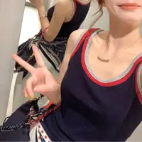 718 方领撞色带胸垫背心