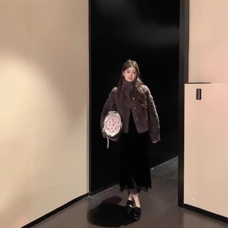 2025冬季新款立领毛毛皮毛一体加厚外套仿水貂绒皮草毛绒短外套女