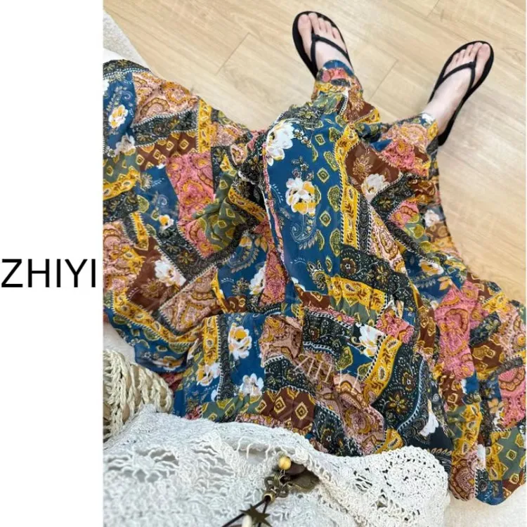 高级感碎花半身裙女秋季2025新款波西米亚度假雪纺长裙a字蛋糕裙